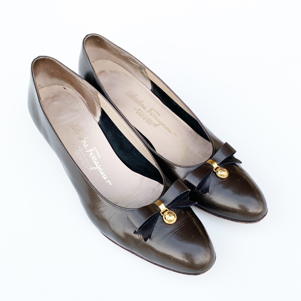 Salvatore Ferragamo Vintage Vera Bow Pumps